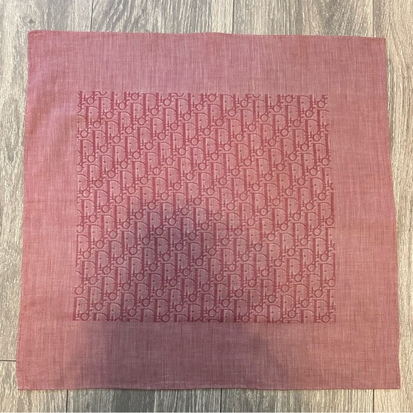 FREE Dior logo scarf used, cotton dry cleaned with a $400purchase - Picture 1 of 6